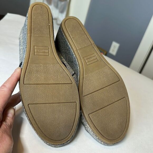 TOMS Women’s Desert Wedge Linen-Like Metallic Ankle Booties Cream/Gray Size 8.5 - Picture 8 of 13